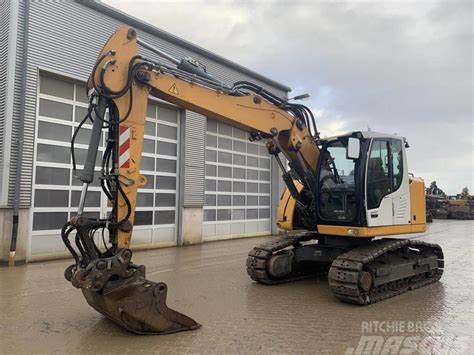 liebherr r 914 compact excavator model|914 Compact .